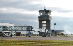 El Gobierno provincial inicia obras de mejoramiento en el Aeropuerto Internacional “Fernando Piragine Niveyro”
