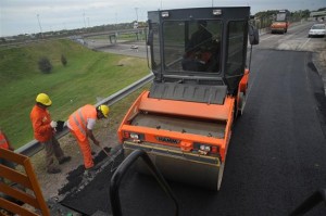 Autopista con mucha demora en el inicio de obras para el tercer carril