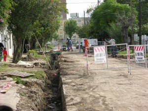 Ejecutan obra del plan “Más Cerca” en Capital