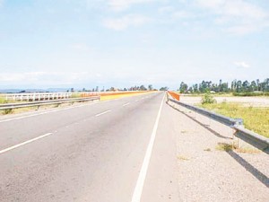 Obras que avanzan en Piedra del Aguila