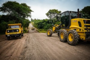 En Entre Ríos se intensifica la rehabilitación de los caminos rurales
