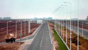 Apertura de licitación “Autopista Ruta Nacional N° 40- Acceso Norte” 6 Ofertas $600/700 Millones