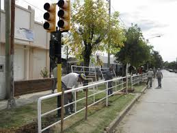 3 Oferentes para barandas de seguridad peatonal en escuelas en Paraná $ 1,2 Millones