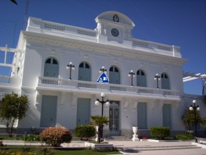 Hospital Municipal “Bernardino Rivadavia”  Gral. Alvear $1 Millón