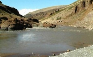 Incertidumbre sobre obras Portezuelo del Viento y Los Blancos en Mendoza