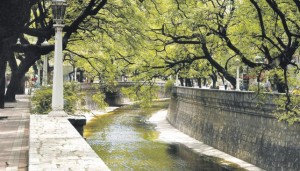 Córdoba Planificación de desagües en el Arroyo La Cañada