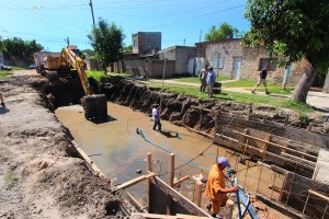 ﻿Entre Ríos Desagües pluviales en barrio Capibá $18 millones