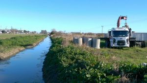 Construcción del Canal Aliviador N°1 en la localidad de Bustinza