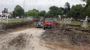 Los negocios “sucios” rompen las vías de la Estación Gambier