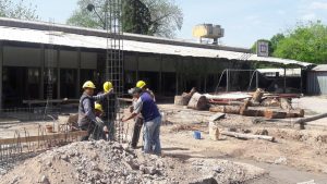 Mendoza Repararán casi 700 escuelas en el verano