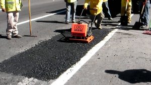 Ofertas por obras de asfalto frío en 8 cuadras de Moquehuá