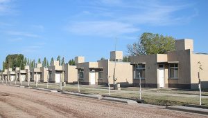 Trenque Lauquen se construirán 56 viviendas sociales por el sistema denominado “Techo Digno”