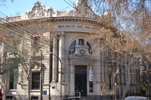 DELA SA obras de reparación en el edificio del ex Banco Mendoza