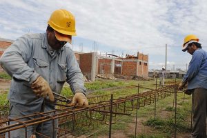 Otra constructora podría terminar las obras del Policlínico de Lomas de Tafí