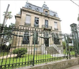 3 ofertas para remodelar la Casa de la Cultura de Santa Fe $16 Millones