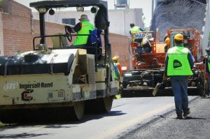 Pavimentación de calles en Villa del Parque y Universidad $ 29 Millones 4 Ofertas