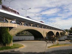 Se firmó el contrato por puente en Carlos Paz $ 65 Millones