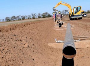 Rubricaron los últimos contratos por gasoductos