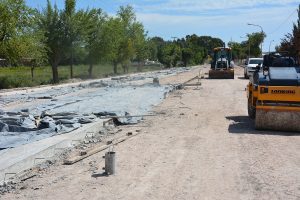Pavimentación del acceso Norte a la comuna de Rafael García $ 61 Millones 12 Ofertas