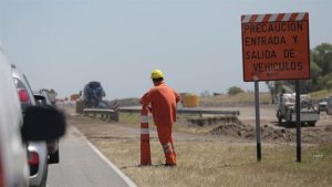 La temporada llega con una invasión de obras en las rutas que van hacia Pinamar