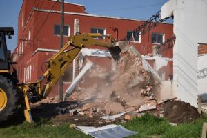 Cemyc Inicio la demolición del edificio de la Escuela Técnica Nº 68 “Prof. Facundo Arce” $38 Millones