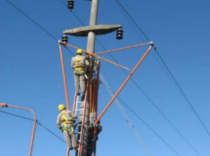 Reacondicionamiento de la Línea de Media Tensión (LMT) 33 kV “El Sauzal-Algarrobo del Aguila” $ 2,4 Millones