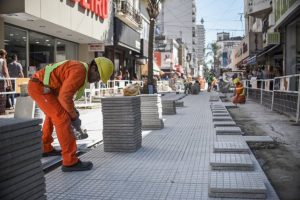 Coemyc avanza la obra de remodelación de la peatonal San Martín $40 Millones