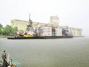 Empresarios de Santa Fe impulsan un proyecto para reactivar el puerto