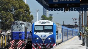 Una empresa rusa ganó la licitación para reparar los trenes de la línea San Martín