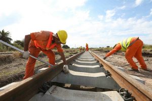 Con obras por $20.000 millones, impulsan el tren de carga para que compita con el camión