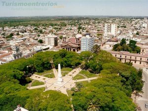 JCB Construcciones pondrá en valor de Plaza Constitución de Concepción del Uruguay $2,6 Millones