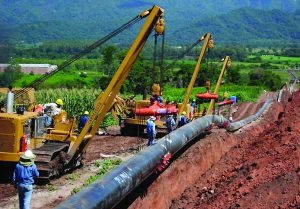 Ordenan parar obras del gasoducto GNEA