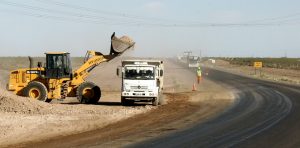 Repavimentación de calzada y construcción de banquinas pavimentadas en la Ruta 65 10 Ofertas $448 Millones