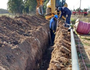 Juan Claudio Amand de Mendieta ejecuta la obra de extensión de la red de agua en Gardey