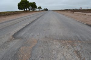 Obra de alteo y pavimentación en la Ruta Provincial 14 Bajo Giuliani La Pampa $20 Millones 2 Ofertas