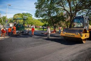 Castro de Demartín y OIC ejecutan pavimentación en Paraná $60 Millones