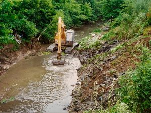 Adjudicaron a PROBA S.A. – TECNIPISOS S.A.  la limpieza del arroyo Las Catonas y Los Perros para evitar inundaciones 7 Ofertas $32 Millones