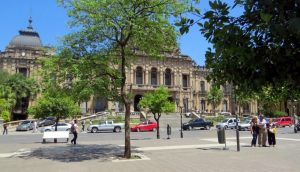 Jerarquización y puesta en valor de la Plaza Independencia y su entorno – Municipio de San Miguel de Tucumán $170 Millones