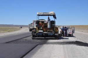 En tres años cayó la inversión nacional en obra pública