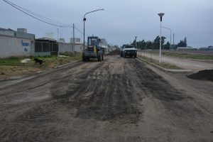 3 Arroyos asfaltado sobre avenida Rosas $ 49 Millones