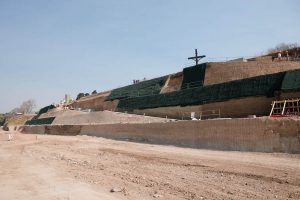 A pesar de la “crisis” el Paseo de la Libertad no para su construcción