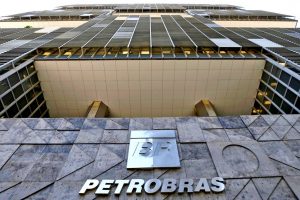 Petrobras demanda a Techint en Brasil por «daños morales colectivos»