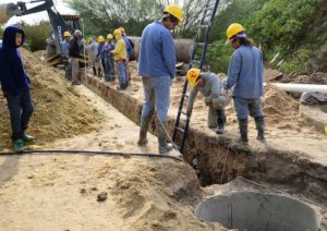 Paraná: En calles Miguel David y Parera sigue la construcción de una red de desagües