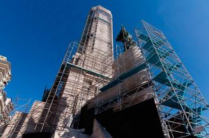 Tras casi tres años de obra, la refacción del Monumento a la bandera sigue sin terminarse