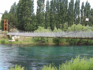 Ofertas para pasarelas peatonales sobre el río Blanco y río Azul en El Bolsón