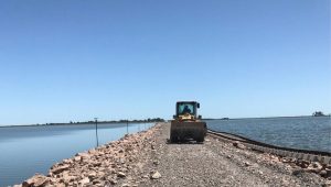 Avanzan las obras de recuperación del pedraplén ferroviario en La Picasa