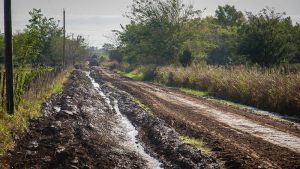 Tras una obra ejecutada por Dos Arroyos de $20 millones, vecinos denunciaron que el ingreso a Villa Paranacito quedó peor