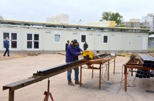 El Gobierno planea terminar 12 hospitales contra la pandemia antes de fin de mes