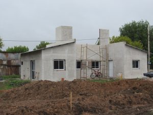 Continúan las obras del barrio 15 Viviendas de la localidad Larroque