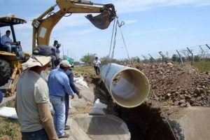 Para frenar la crisis, activan un plan de obras por más de $5.000 millones en el conurbano   